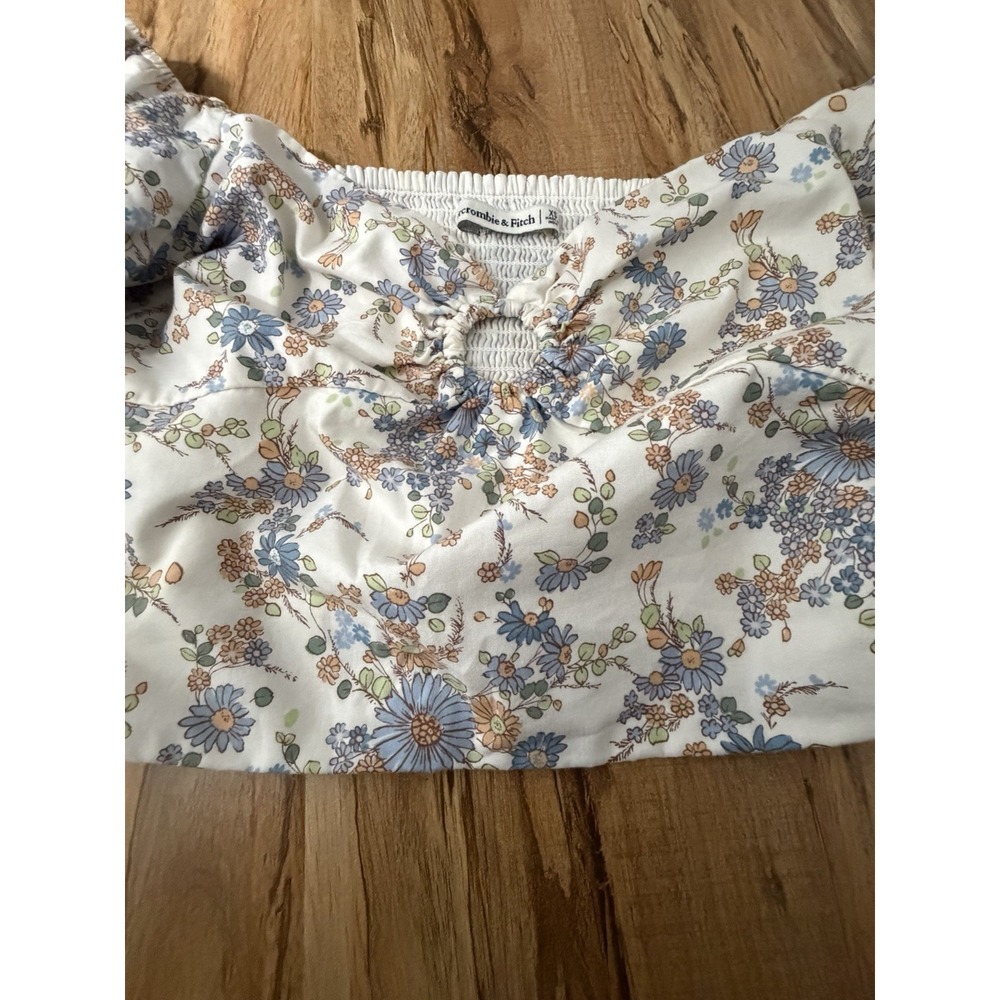 Abercrombie & Fitch Puff Sleeve Poplin O-Ring Cropped Floral Top XS - Picture 5 of 8